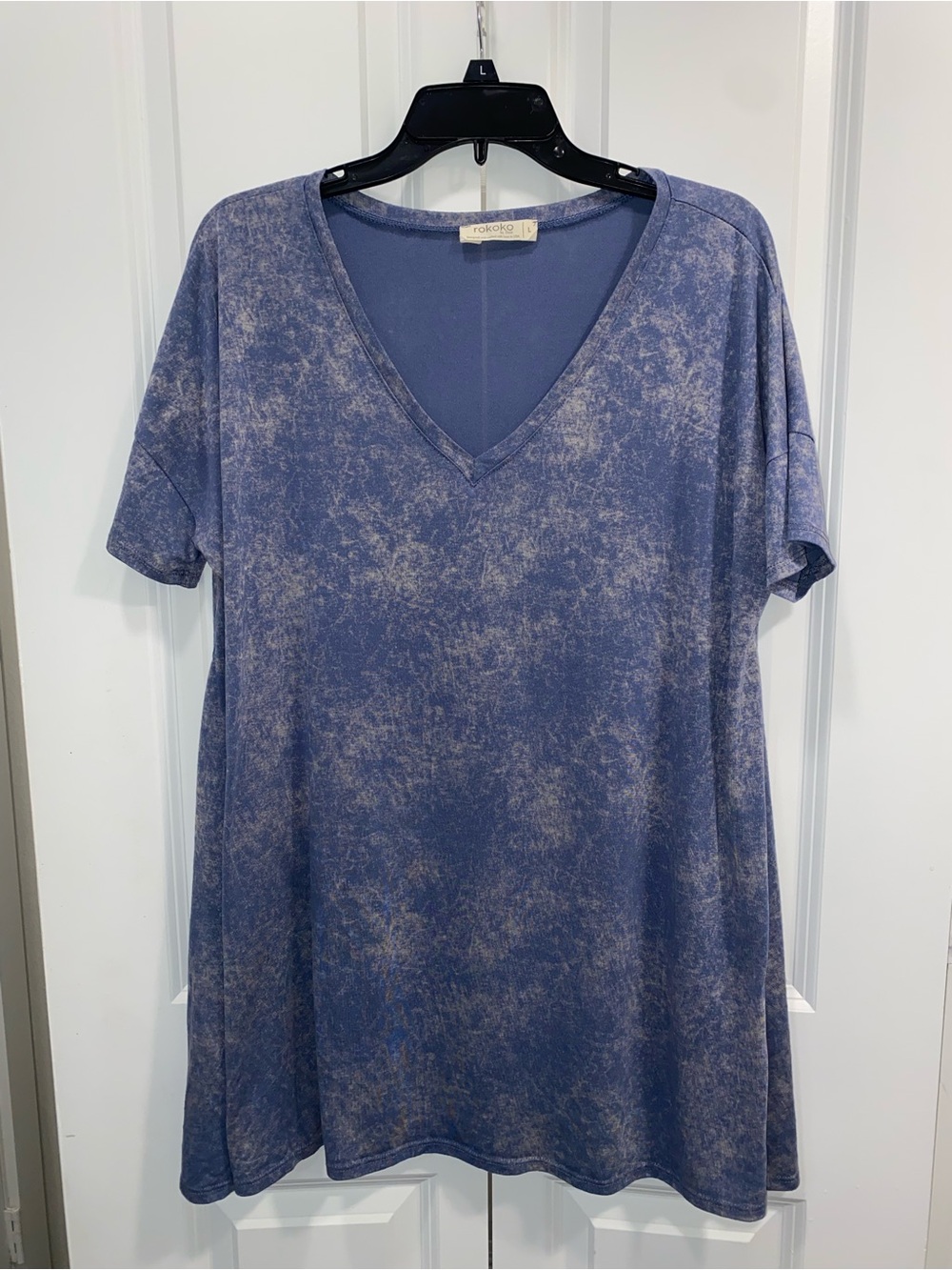 Rokoko Blue Mineral-Wash V-Neck Short Sleeve Top